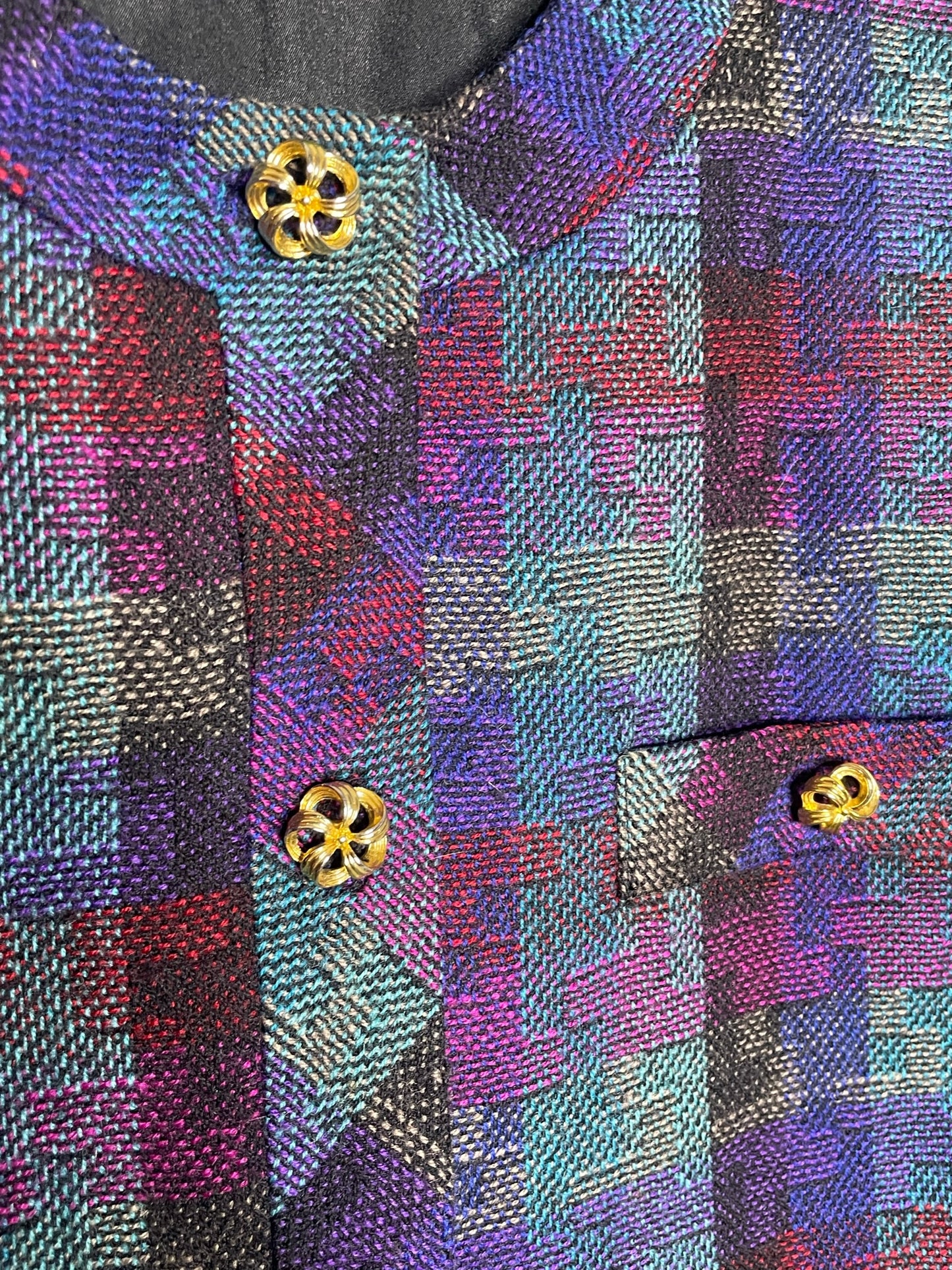 Woven Patterned Gold Buttoned