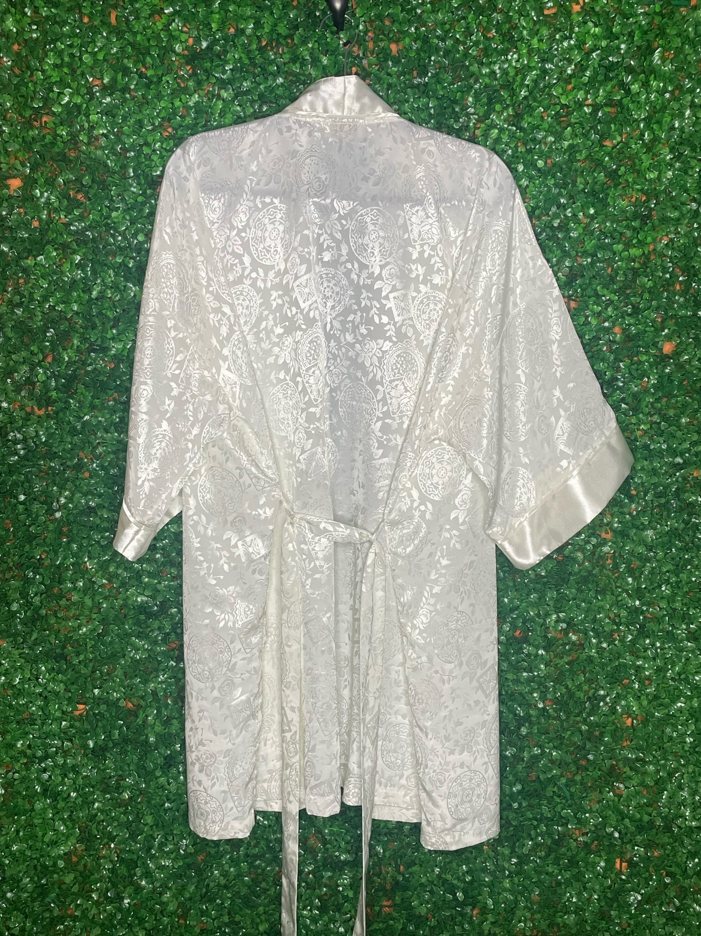 Vintage Victoria Secrets Cream Robe
